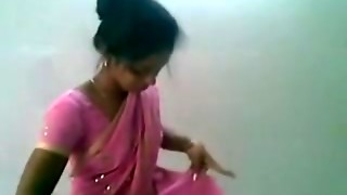 Cute Indian Desi Girl in Pink Saree Sucking and Fucking