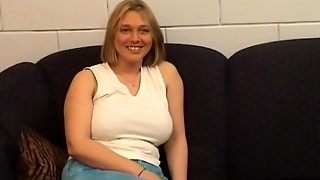 Bijstandsmoeder.nl - Kimberly (Mature - Huge Funbags - First-timer - MILF)