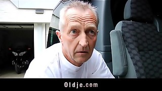 Fortunate granddad ravages killer teen blond in a van